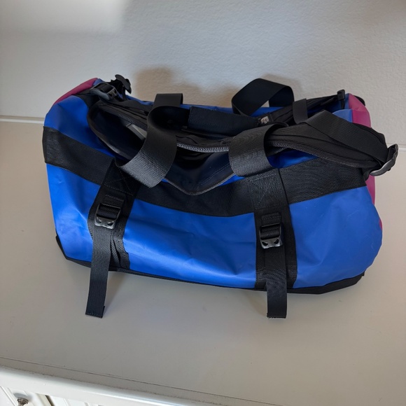 The North Face Base Camp Duffel Small - Picture 4 of 7
